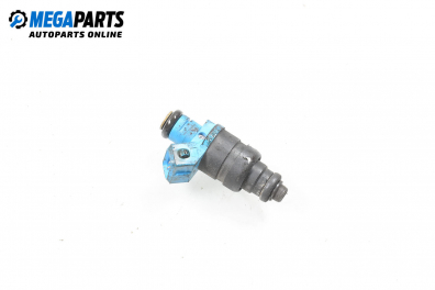 Gasoline fuel injector for Volvo S40/V40 1.8, 122 hp, station wagon, 2001
