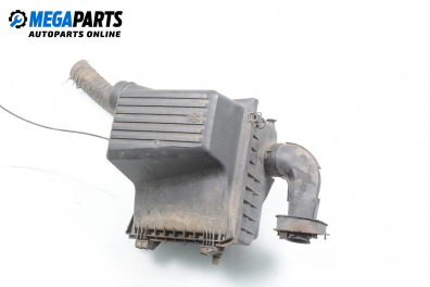 Filtergehäuse for Volkswagen Vento 1.8, 75 hp, sedan, 1993