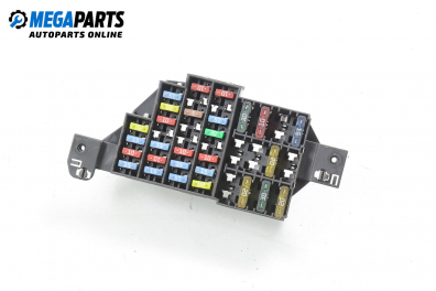 Fuse box for Renault Clio II 1.2, 58 hp, hatchback, 2005