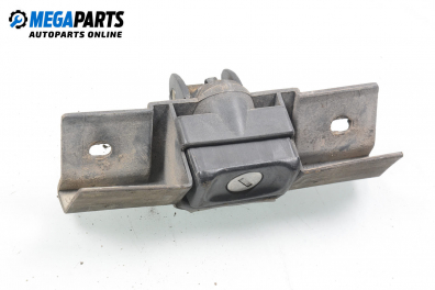 Încuietoare portbagaj for Volkswagen Jetta II (1G) 1.6, 70 hp, sedan, 1988, position: din spate