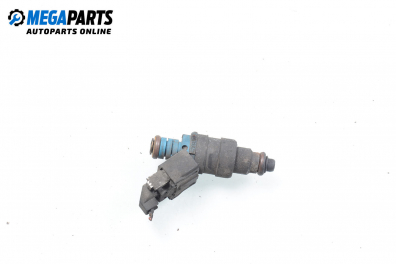 Duza benzină for Volkswagen Golf III 1.6, 101 hp, hatchback, 1997