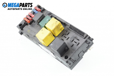 Fuse box for Mercedes-Benz E-Class 210 (W/S) 2.2 CDI, 125 hp, station wagon, 1999