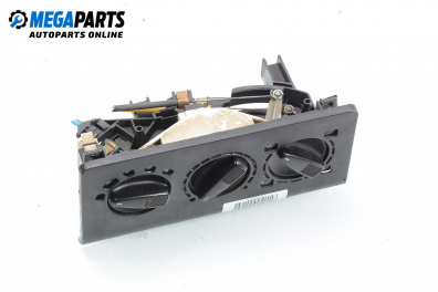 Panel heating for Volkswagen Polo (6N/6N2) 1.6, 100 hp, sedan, 1997