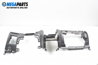 Tablou de bord, partea inferioară for Toyota Avensis 1.6 VVT-i, 110 hp, sedan, 2003