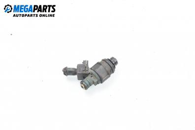 Gasoline fuel injector for Volvo S40/V40 2.0, 136 hp, sedan, 1999