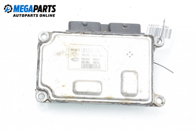 ECU for Renault Clio II 1.2 16V, 75 hp, hatchback, 2001 № Magneti Marelli 8200162381