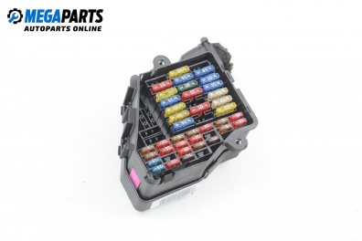 Fuse box for Volkswagen Golf IV 1.6 16V, 105 hp, hatchback, 2002