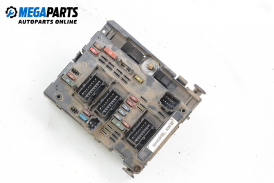 Fuse box for Peugeot 307 2.0 HDi, 90 hp, hatchback, 2001