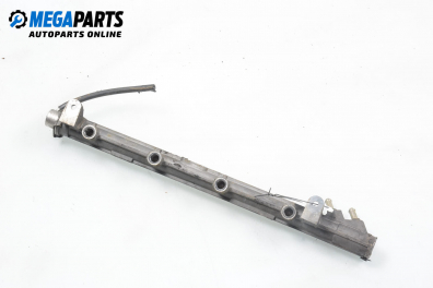 Fuel rail for Fiat Coupe 1.8 16V, 131 hp, coupe, 1996