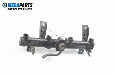 Benzin-einspritzleiste for Peugeot 306 1.6, 89 hp, hecktür, 1996