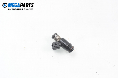 Gasoline fuel injector for Volkswagen Bora 2.3 V5 4motion, 150 hp, sedan, 2000