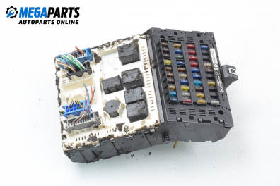 Fuse box for Renault Megane I 1.6, 90 hp, coupe, 1997