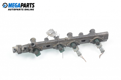 Fuel rail for Renault Megane I 2.0, 114 hp, coupe, 1998