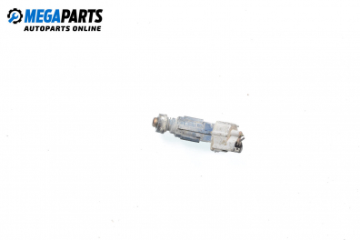 Gasoline fuel injector for Toyota Yaris 1.0 16V, 68 hp, hatchback, 2002