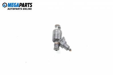 Gasoline fuel injector for Pontiac Trans Sport 3.8, 167 hp, minivan automatic, 1997
