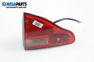 Inner tail light for Toyota Avensis Verso 2.0 D-4D, 116 hp, minivan, 2003, position: left