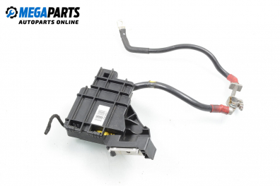 Positive battery terminal for Audi A8 (D3) 4.2 Quattro, 335 hp, sedan automatic, 2002