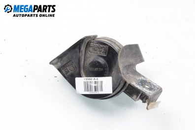 Hupe for Audi A8 (D3) 4.2 Quattro, 335 hp, sedan automatic, 2002