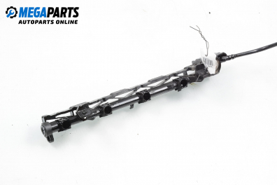 Fuel rail for Ford Focus II 1.4, 80 hp, station wagon, 2006