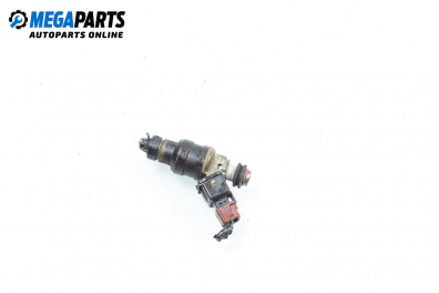 Gasoline fuel injector for Hyundai Sonata II 2.0 16V, 130 hp, sedan automatic, 1992