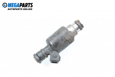 Gasoline fuel injector for Opel Corsa B 1.4 Si, 82 hp, hatchback, 1994