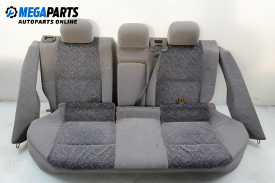 Seats for Nissan Primera (P11) 2.0 16V, 115 hp, hatchback, 1999