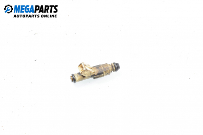 Gasoline fuel injector for Ford Mondeo Mk II 2.0, 131 hp, sedan, 1999