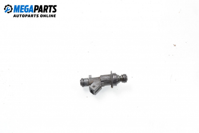 Gasoline fuel injector for Volkswagen Polo (6N/6N2) 1.0, 50 hp, hatchback, 2000