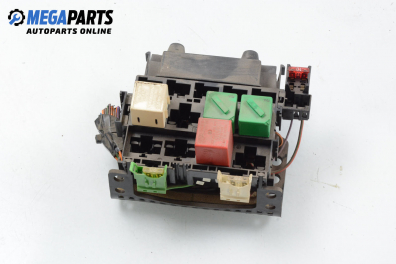 Fuse box for Ford Fiesta IV 1.3, 50 hp, hatchback, 1997