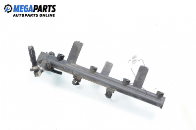 Fuel rail for Peugeot 406 (8B) (1995-10-01 - 2005-01-01) 1.8 16V, 110 hp