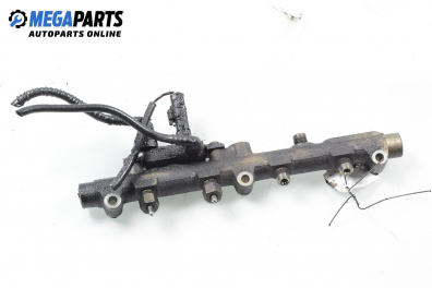 Fuel rail for Peugeot 406 (8B) (1995-10-01 - 2005-01-01) 2.2 HDi, 133 hp