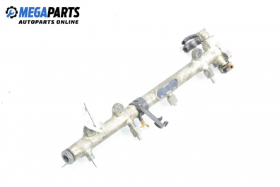 Fuel rail for Mercedes-Benz C-Class Estate (S202) (06.1996 - 03.2001) C 220 T CDI (202.193), 125 hp