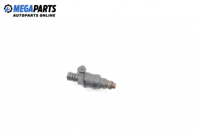 Gasoline fuel injector for Opel Vectra A Hatchback (88, 89) (04.1988 - 11.1995) 2.0 i Catalyst, 116 hp