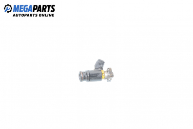 Gasoline fuel injector for Volkswagen Golf IV (1J1) (08.1997 - 06.2005) 2.3 V5, 150 hp