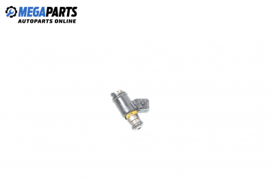 Gasoline fuel injector for Volkswagen Golf IV (1J1) (08.1997 - 06.2005) 2.3 V5, 150 hp