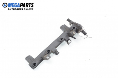 Fuel rail for Peugeot 406 (8B) (1995-10-01 - 2005-01-01) 2.0 16V, 132 hp