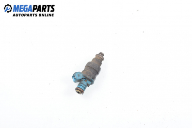Benzineinspritzdüse for Volkswagen Golf III (1H1) (08.1991 - 07.1998) 1.6, 101 hp