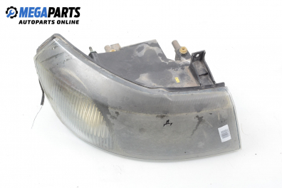 Far for Ford Transit Platform (FM, FN) (01.2000 - 05.2006), lkw, position: dreapta