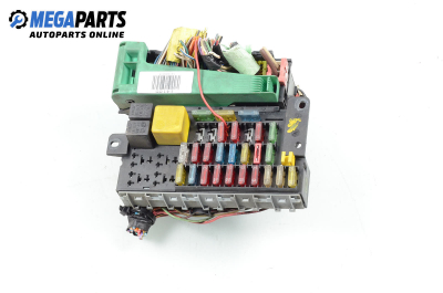 Fuse box for Fiat Palio Weekend (178DX) (04.1996 - 04.2012) 1.6 16V (178DX.D1A), 100 hp