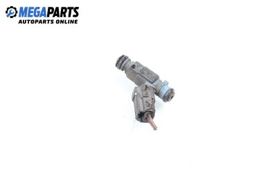 Duza benzină for Hyundai Sonata IV (EF) (03.1998 - 12.2005) 2.0 16V, 136 hp