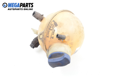 Behälter für frostschutzmittel for Volkswagen Sharan (7M8, 7M9, 7M6) (1995-05-01 - 2010-03-01) 1.9 TDI, 115 hp