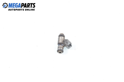 Duza benzină for Volkswagen Polo (6N1) (10.1994 - 10.1999) 100 1.4 16V, 100 hp