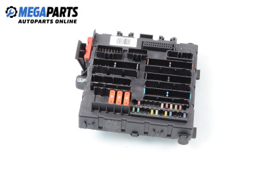 Fuse box for Opel Signum Hatchback (05.2003 - ...) 2.2 DTI, 125 hp