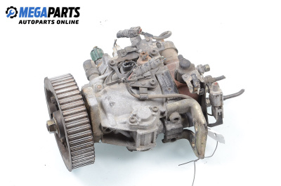 Pompă de injecție motorină for Mitsubishi Galant VI Sedan (09.1996 - 10.2004) 2.0 TDI (EA6A), 90 hp, MD329376