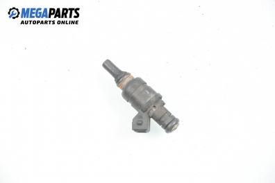 Duza benzină pentru BMW 3 (E46) 2.0, 170 cp, sedan, 2002 № 1 427 240