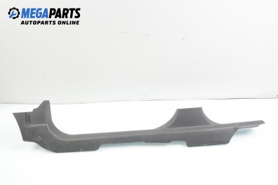 Plastic interior pentru Opel Astra H 1.4, 90 cp, hatchback, 5 uși, 2007, poziție: dreapte