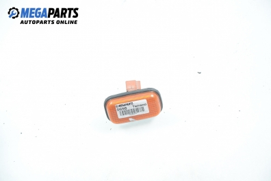 Blinker for Nissan Terrano II (R20) 2.7 TDi, 125 hp, 5 doors automatic, 1998, position: left