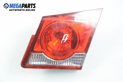 Inner tail light for Chevrolet Cruze 2.0 CDI, 125 hp, sedan, 2010, position: right