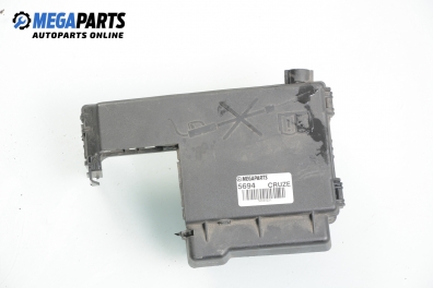 Capac acumulator pentru Chevrolet Cruze 2.0 CDI, 125 cp, sedan, 2010