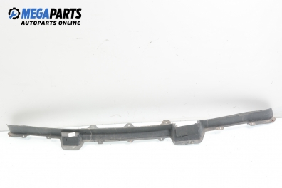 Capac de plastic sub bară de protecție pentru Suzuki Grand Vitara 1.9 , 129 cp, 5 uși, 2007